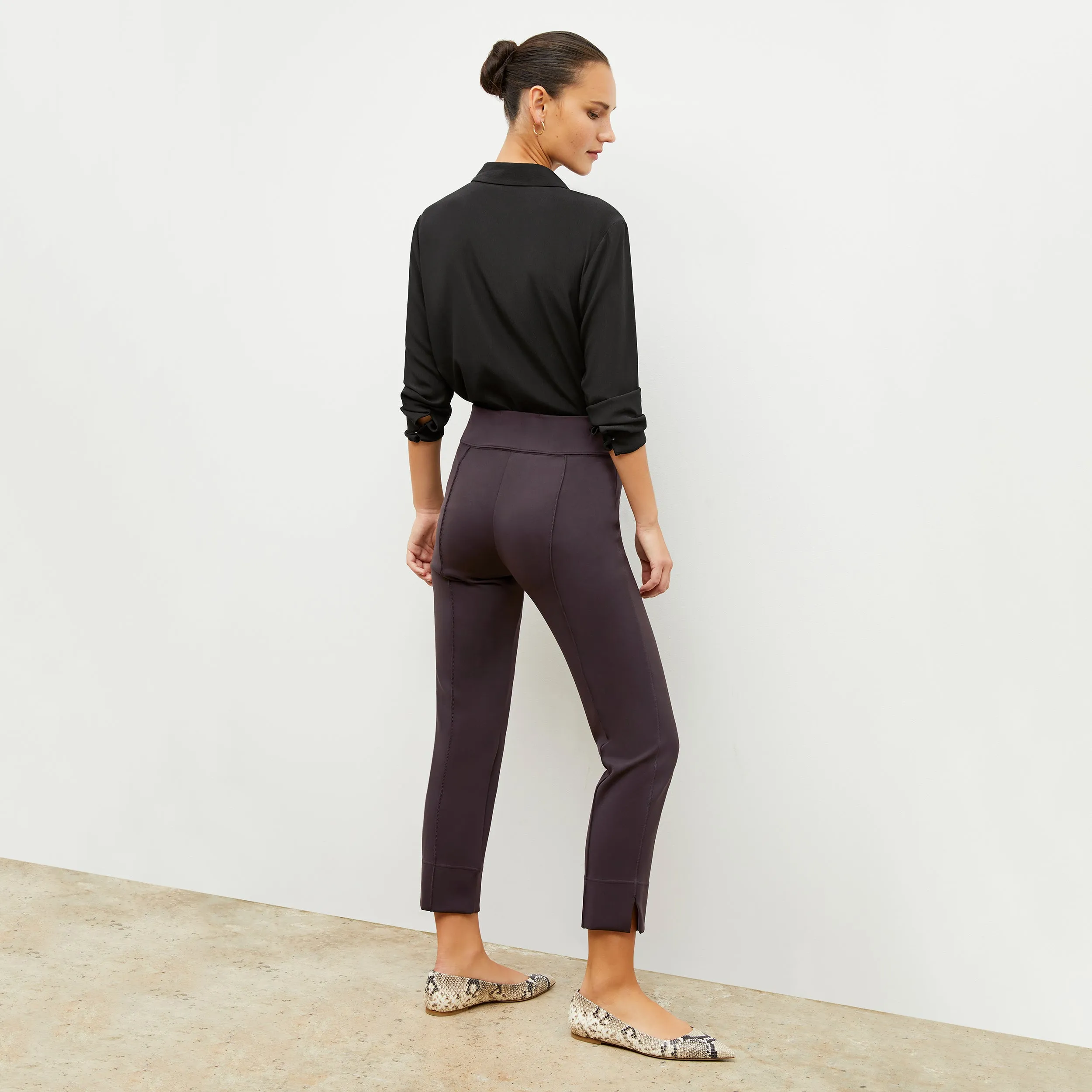 Robin Pant - Light Scuba :: Haze